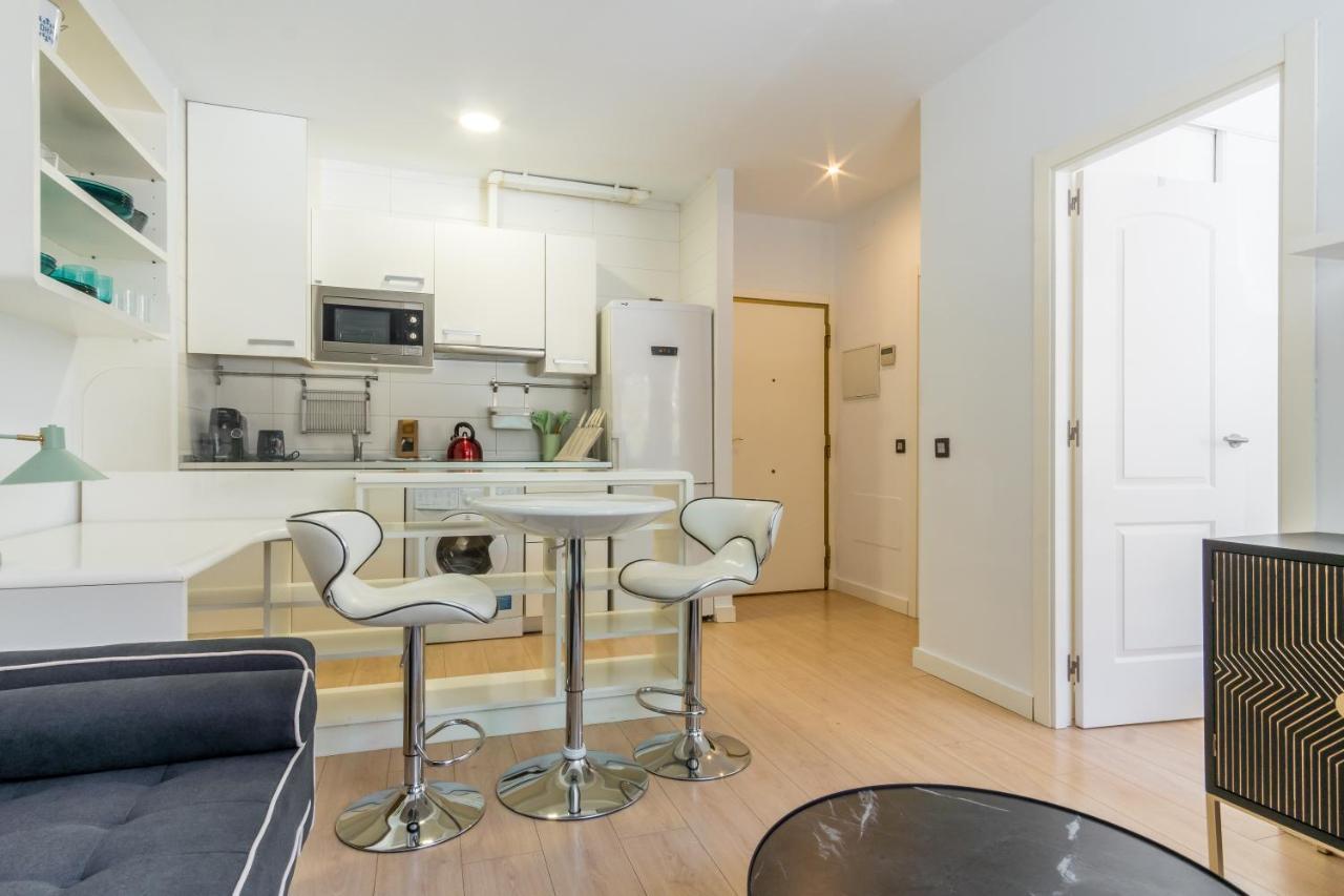 Bright Modern -1Bedroom 1Bath -Cuatro Caminos มาดริด ภายนอก รูปภาพ