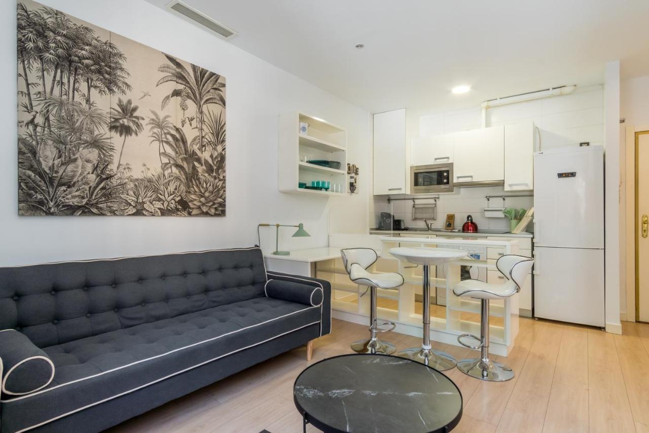 Bright Modern -1Bedroom 1Bath -Cuatro Caminos มาดริด ภายนอก รูปภาพ