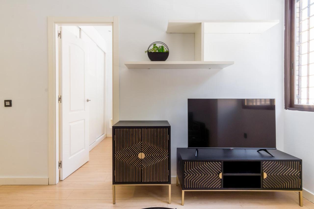Bright Modern -1Bedroom 1Bath -Cuatro Caminos มาดริด ภายนอก รูปภาพ
